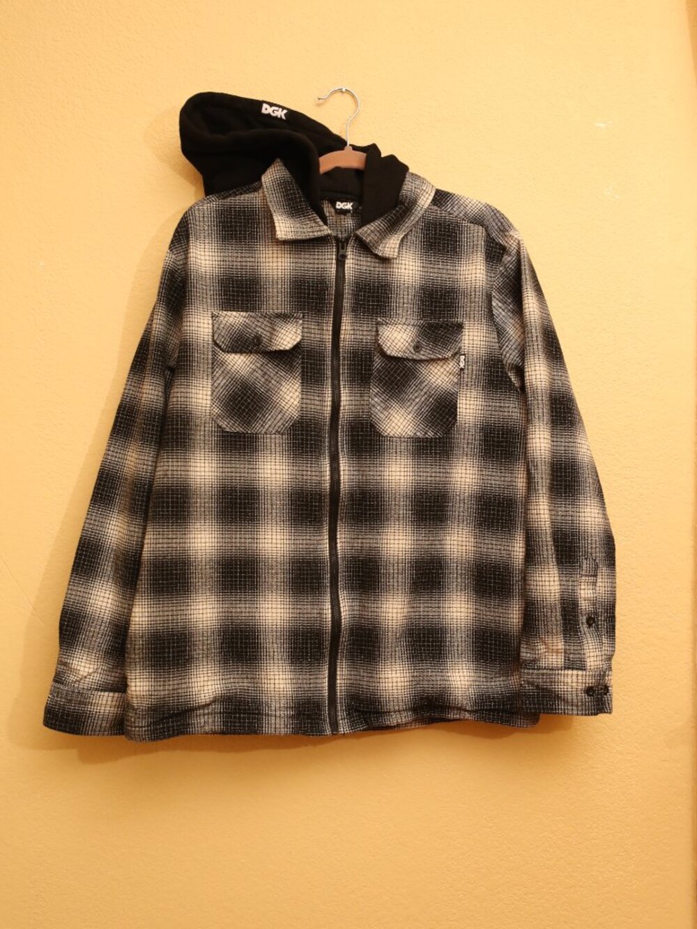 DGK Smoke Flannel Shacket (XL)